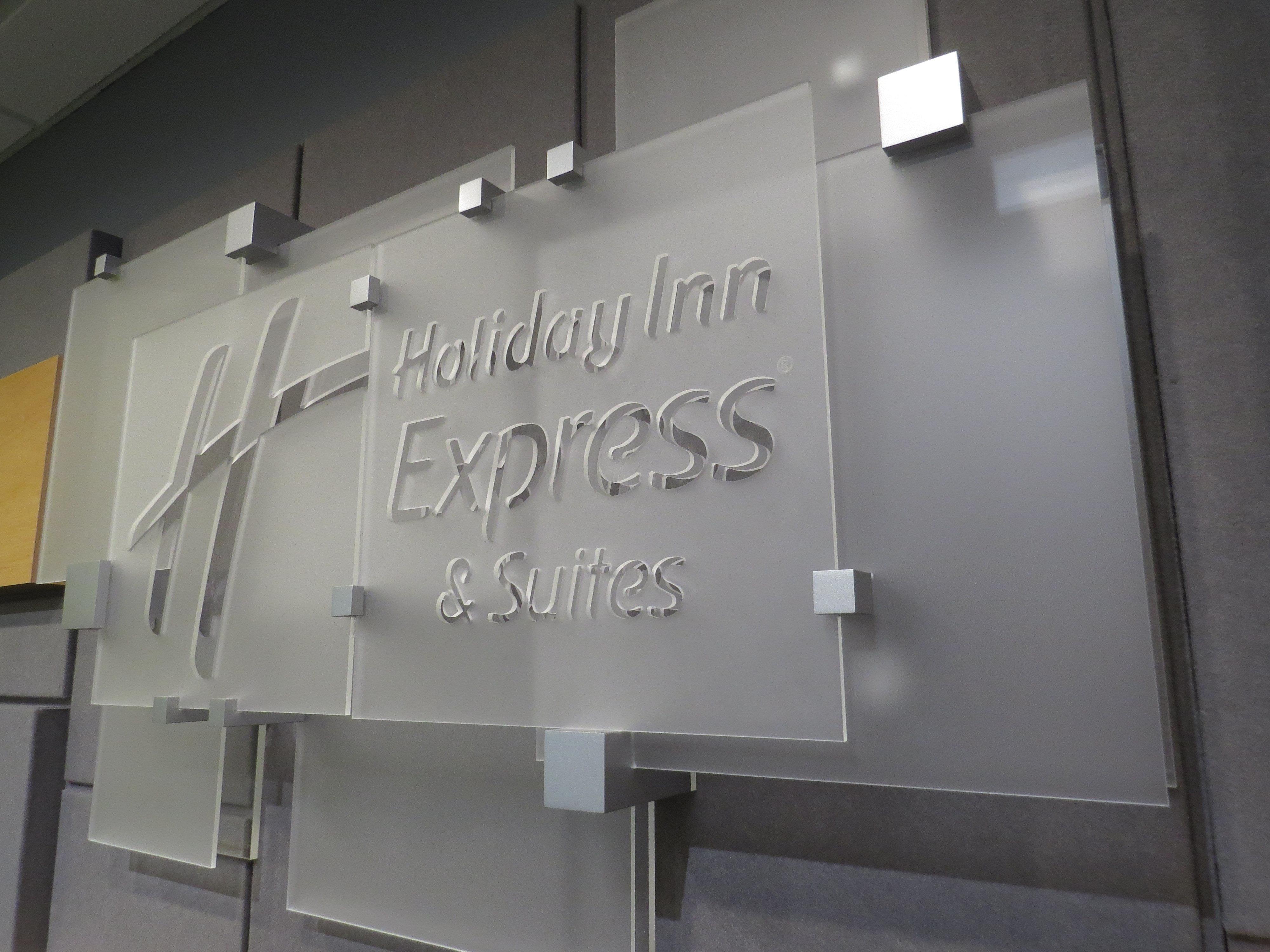 Holiday Inn Express - Spring Hill By Ihg Bagian luar foto