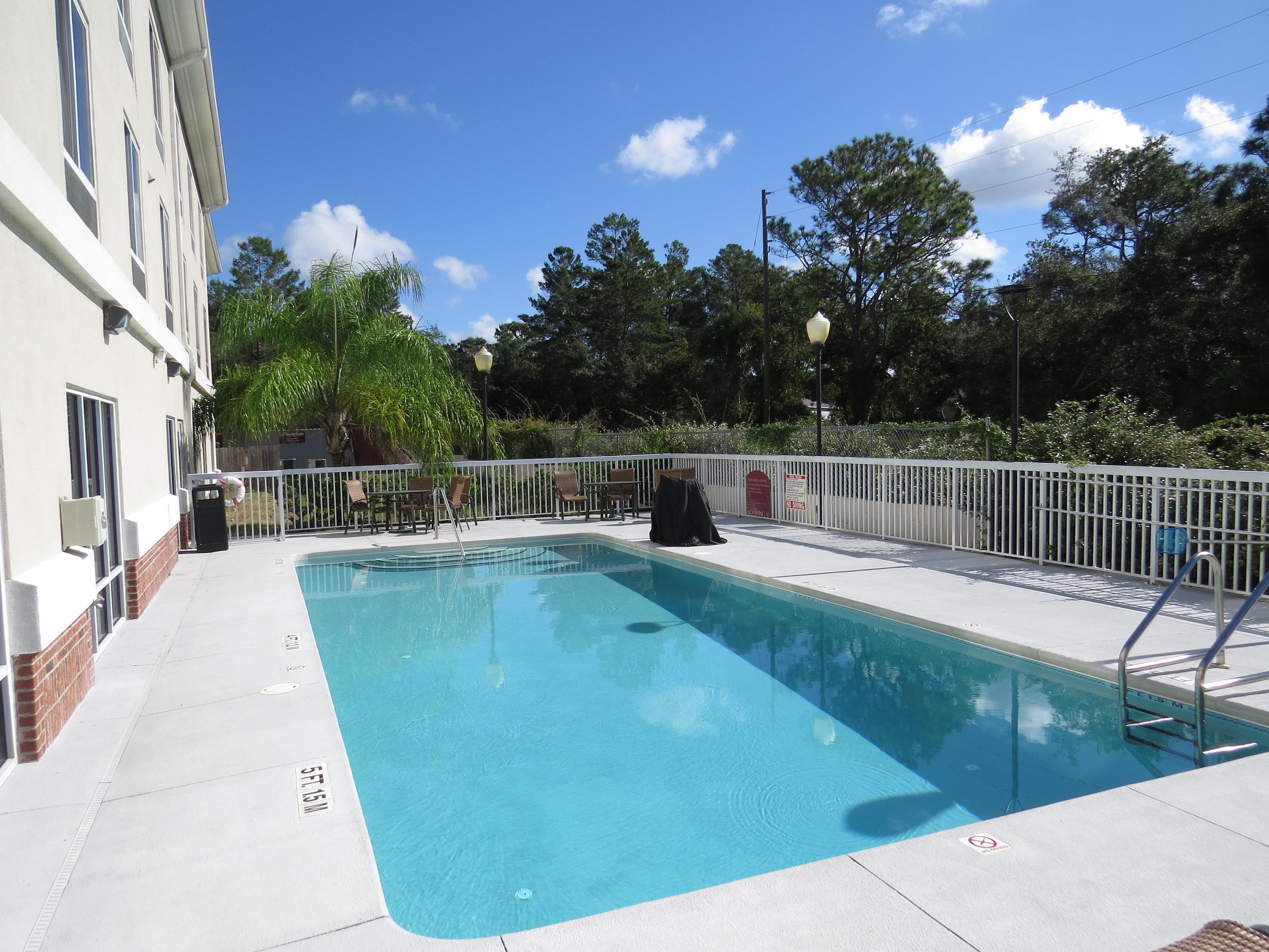 Holiday Inn Express - Spring Hill By Ihg Bagian luar foto