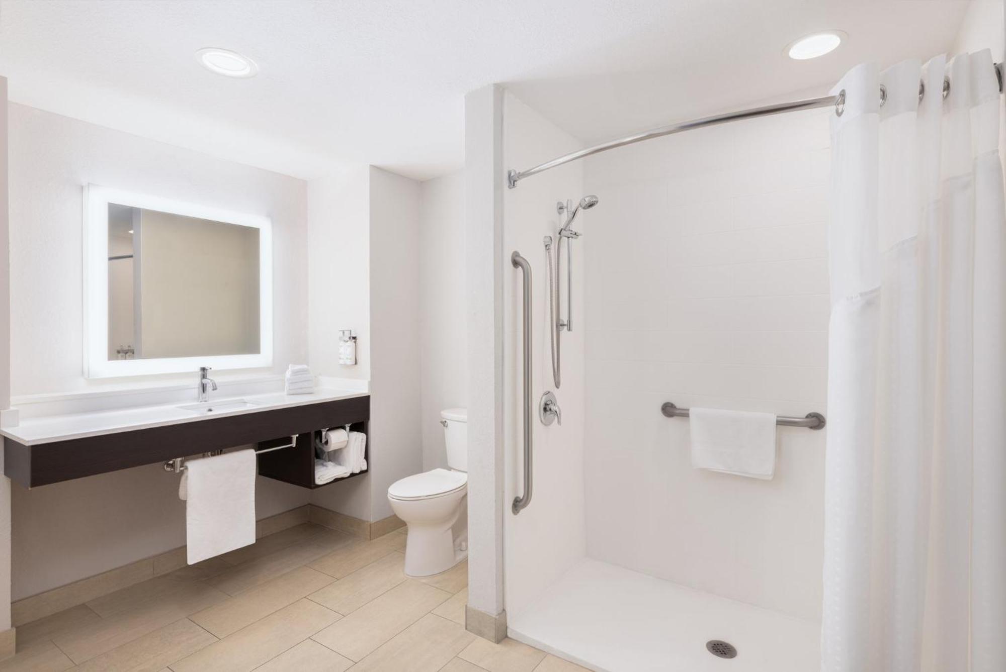 Holiday Inn Express - Spring Hill By Ihg Bagian luar foto