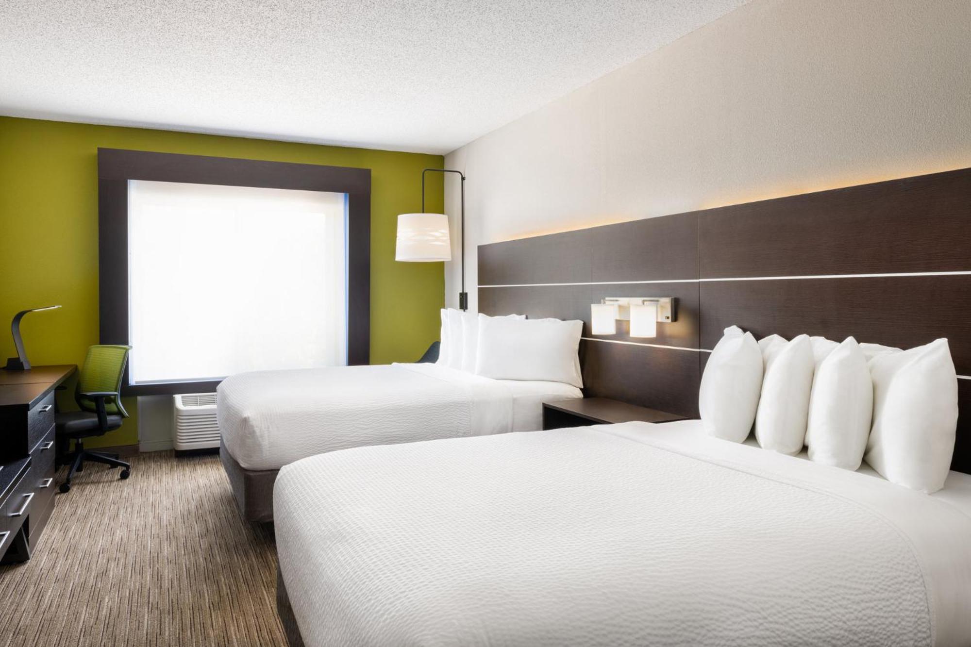 Holiday Inn Express - Spring Hill By Ihg Bagian luar foto
